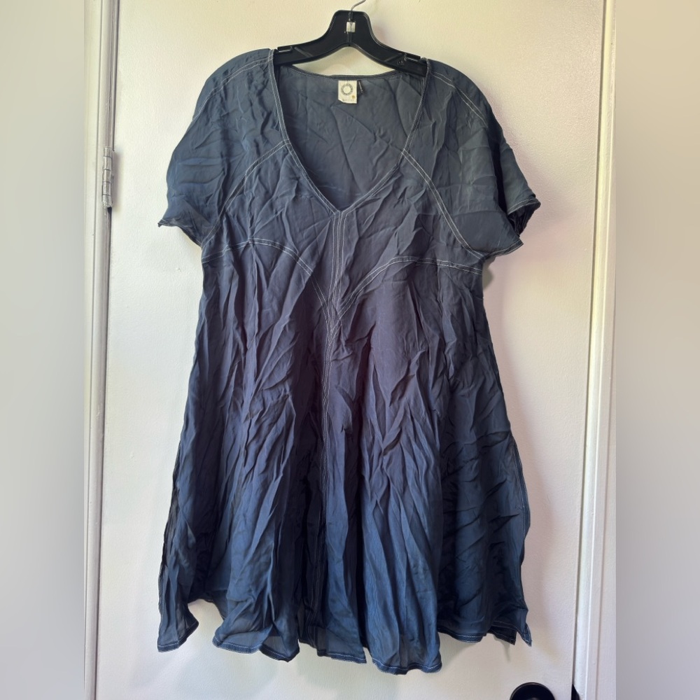 Anthropologie Akemi+Kin Short Sleeve Asymmetrical Silk Tunic Top